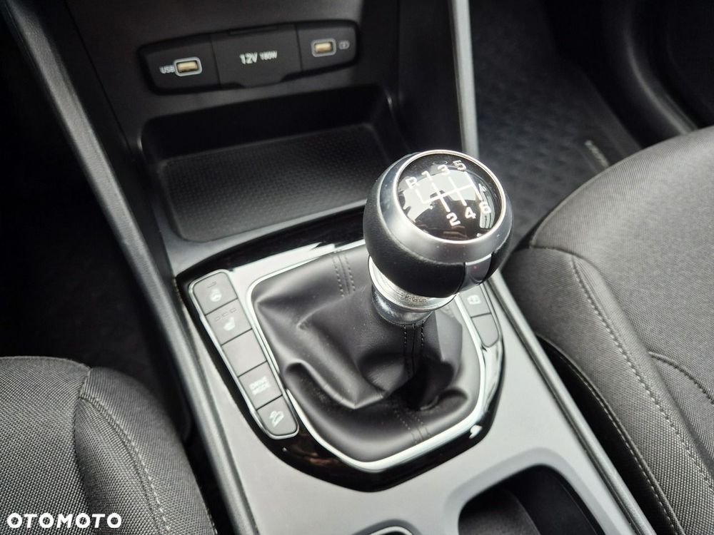 Hyundai Tucson 1.6 T-GDi Modern 2WD - 36