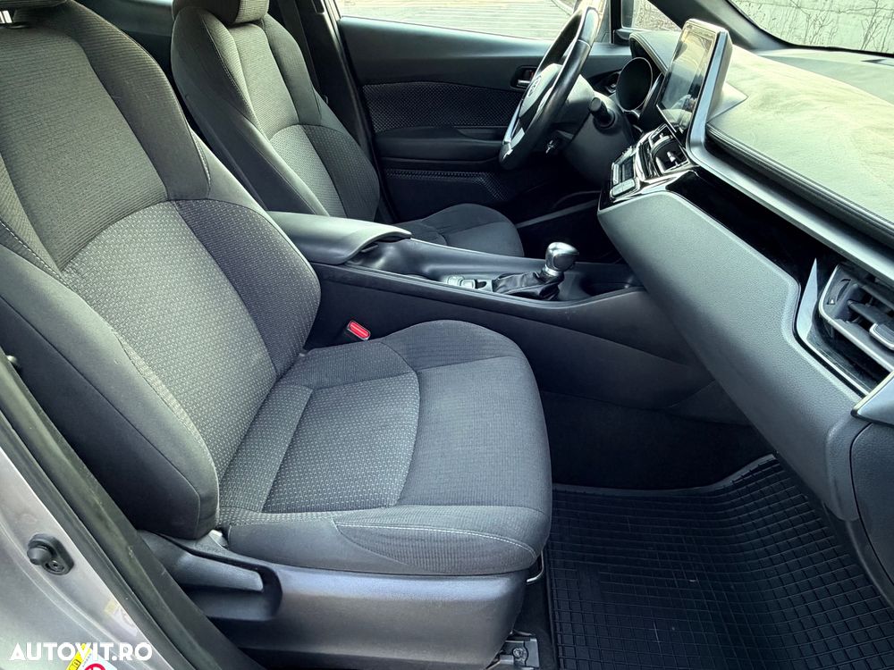 Toyota C-HR Business-Edition - 10