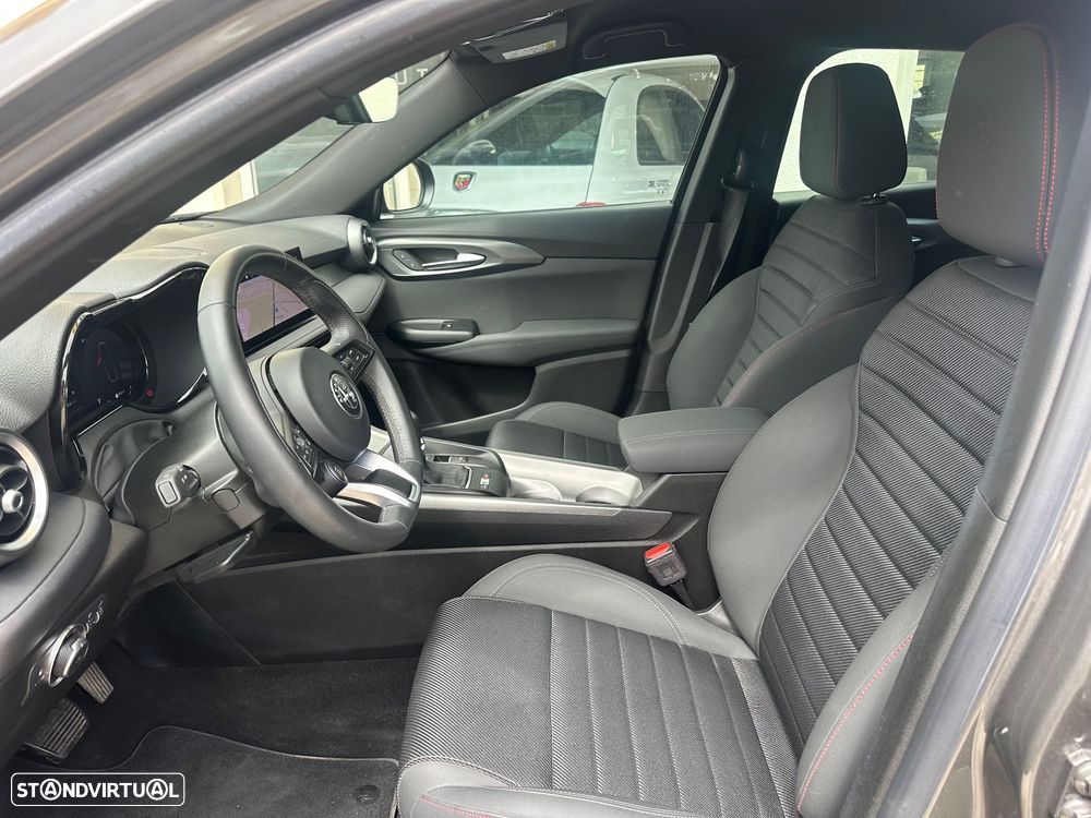 Alfa Romeo Tonale 1.3 Plug-In Hybrid Sprint e-AWD - 21