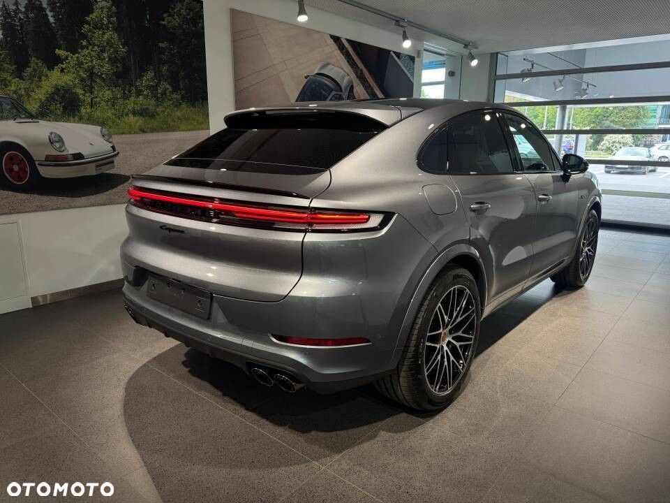Porsche Cayenne - 3