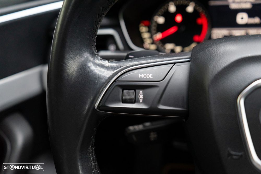 Audi A4 Avant 40 TDI Advanced S tronic - 38