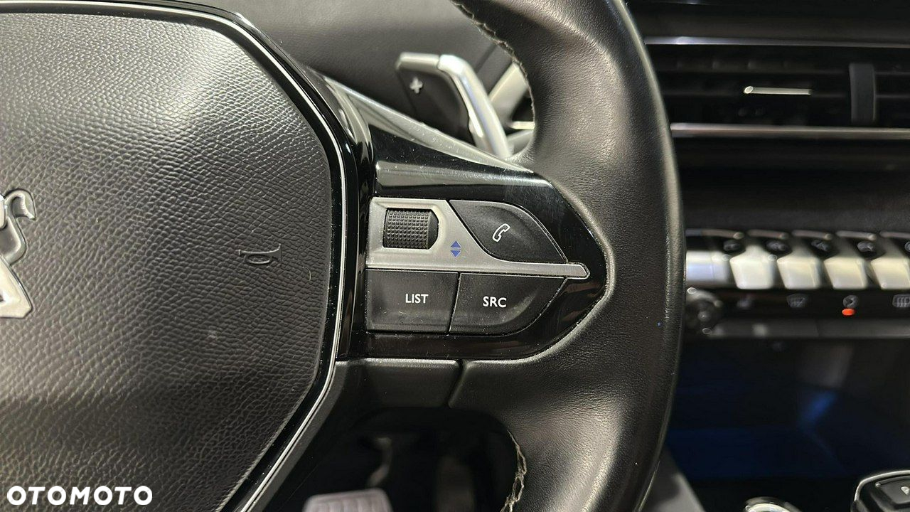 Peugeot 3008 - 22