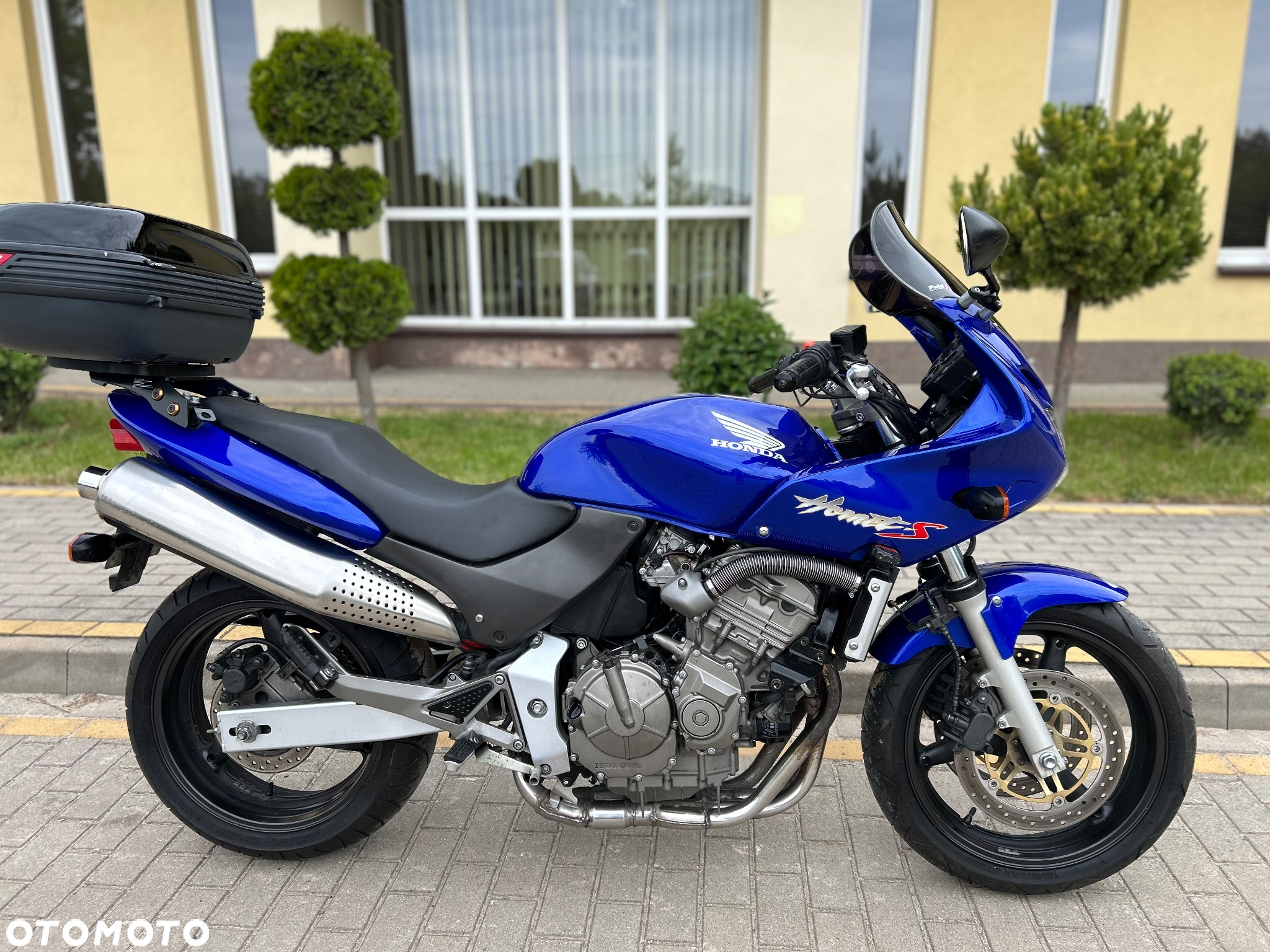 Honda Hornet - 4