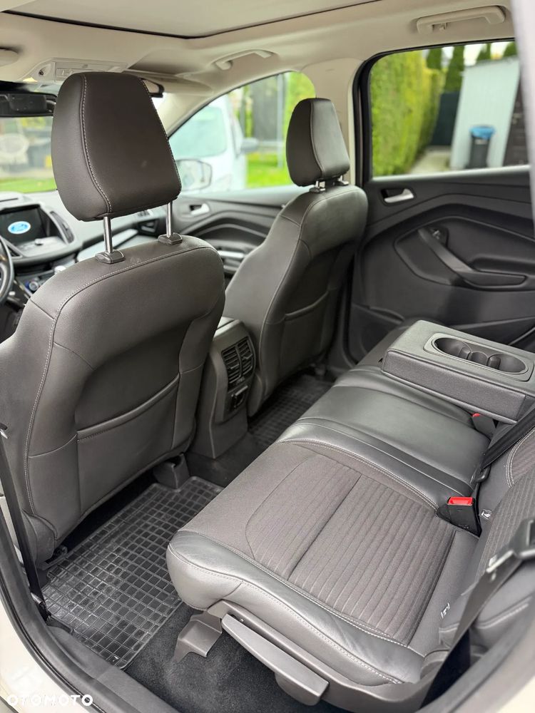 Ford Kuga 1.5 EcoBoost 4WD Titanium Plus - 11
