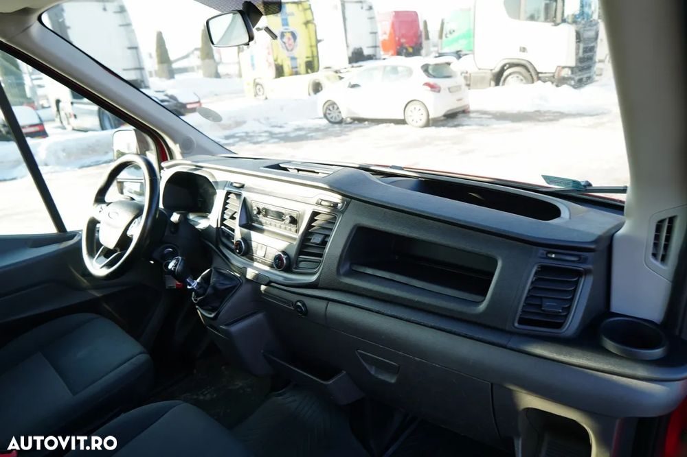 Ford TRANSIT 350 / PLATFORMĂ / MANUALĂ / 3 LOCURI / MASĂ NETĂ 3500 KG / - 29