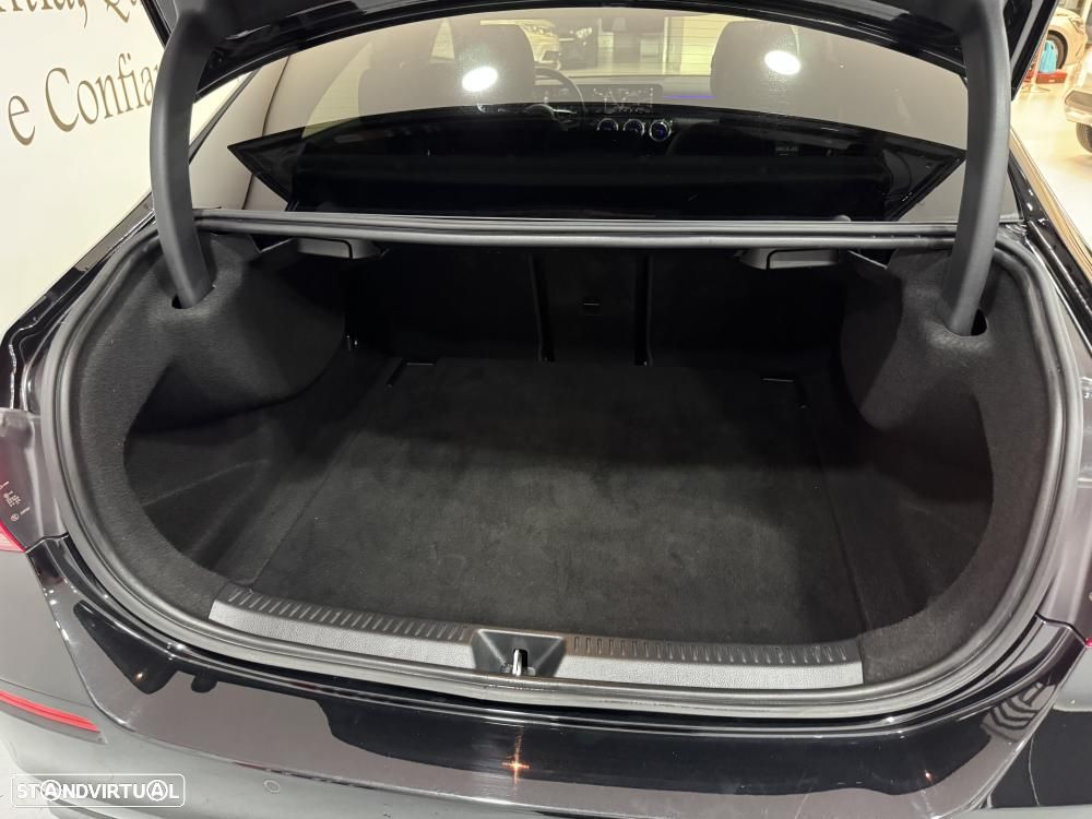 Mercedes-Benz A 180 Limousine - 47