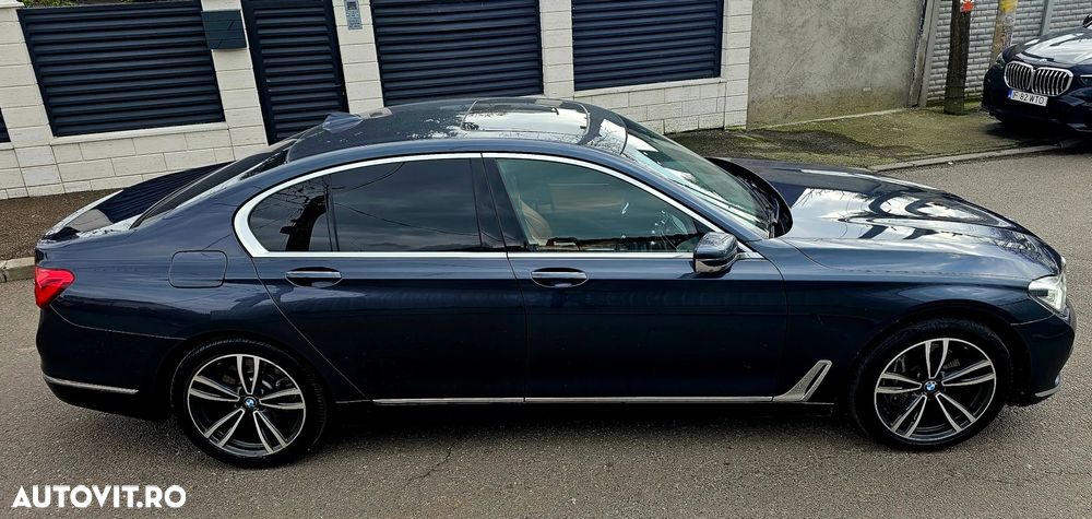 BMW Seria 7 730d xDrive - 14