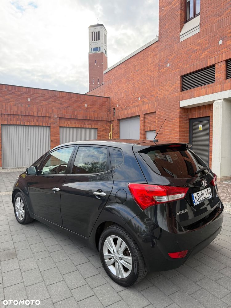 Hyundai ix20 1.4 Classic + - 26