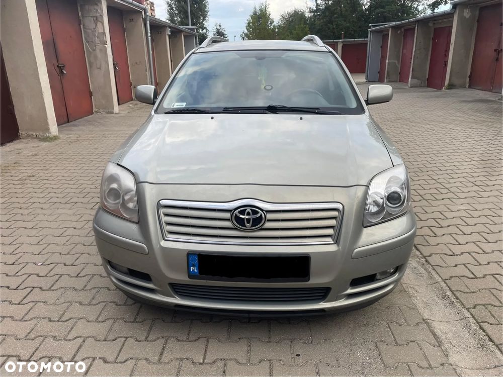 Toyota Avensis 2.0 VVT-i Sol - 1