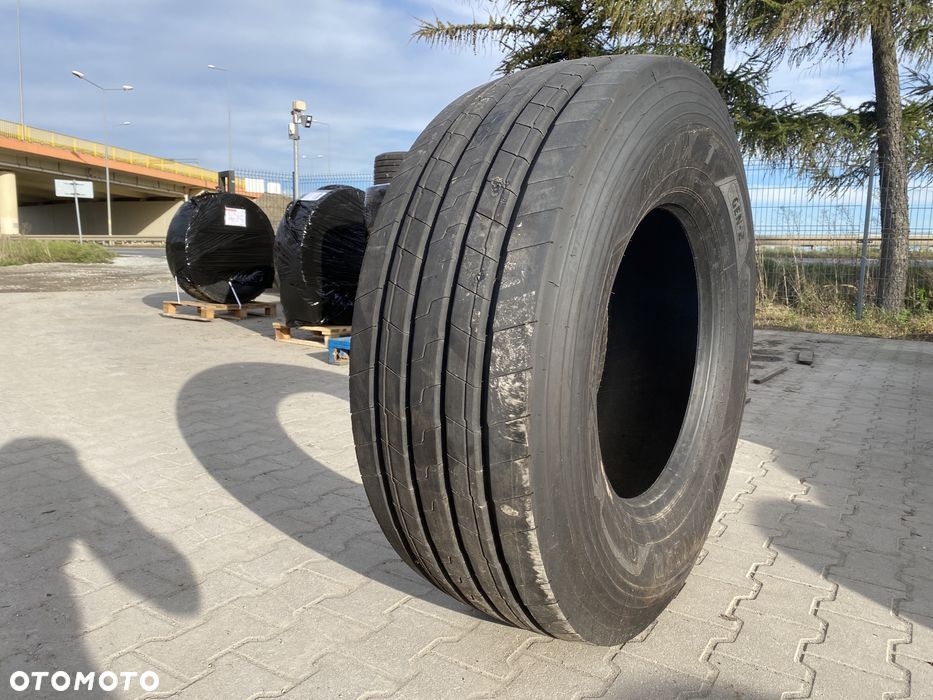 ま 87354468 Elektrozawór Boomer Magnum Quadtrac MX T8. T9. TG