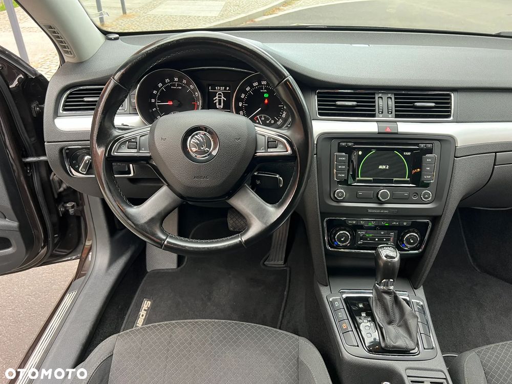 Skoda Superb - 16