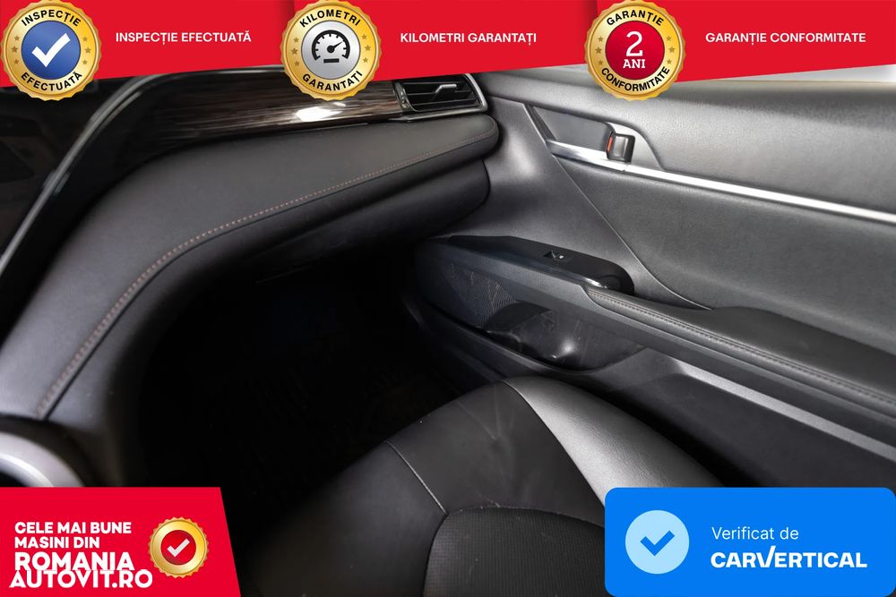 Toyota Camry 2.5 Hybrid Dynamic - 19