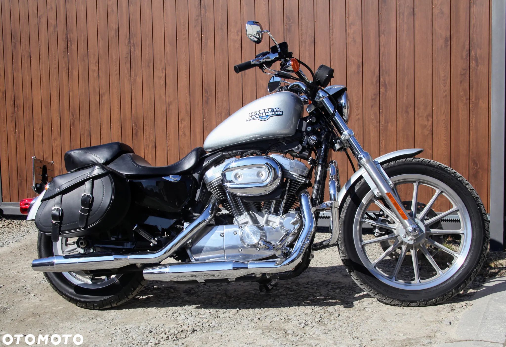 Harley-Davidson Sportster Low 883L - 1