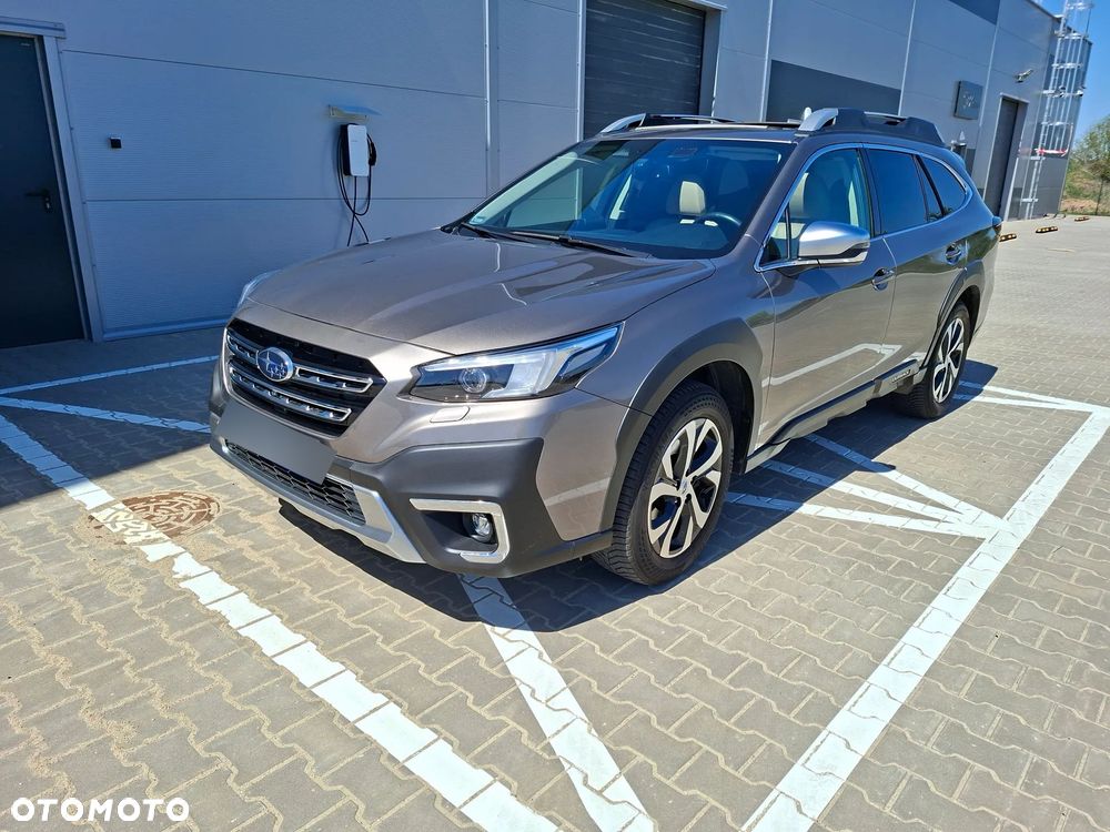 Subaru Outback - 1
