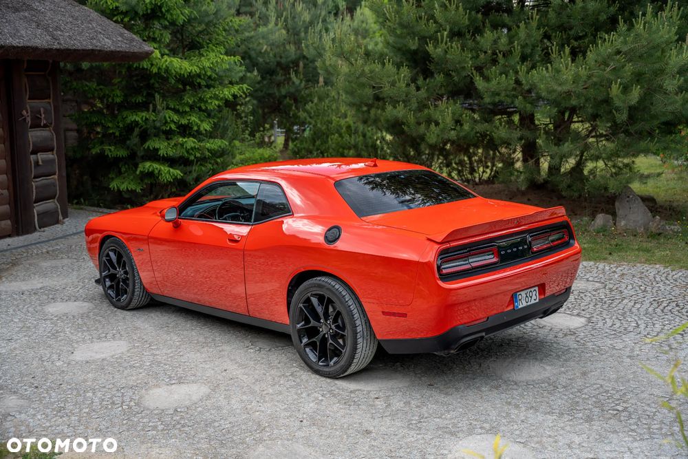 Dodge Challenger 5.7 R/T - 3