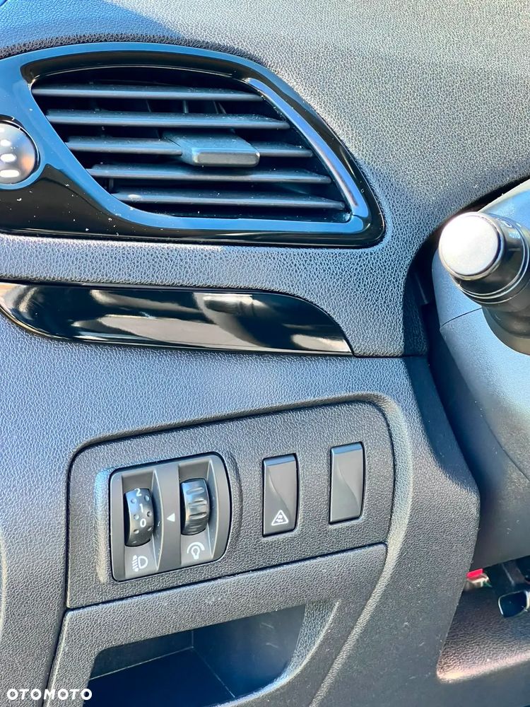 Renault Grand Scenic - 25