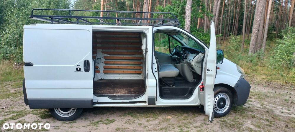 Renault trafic - 25