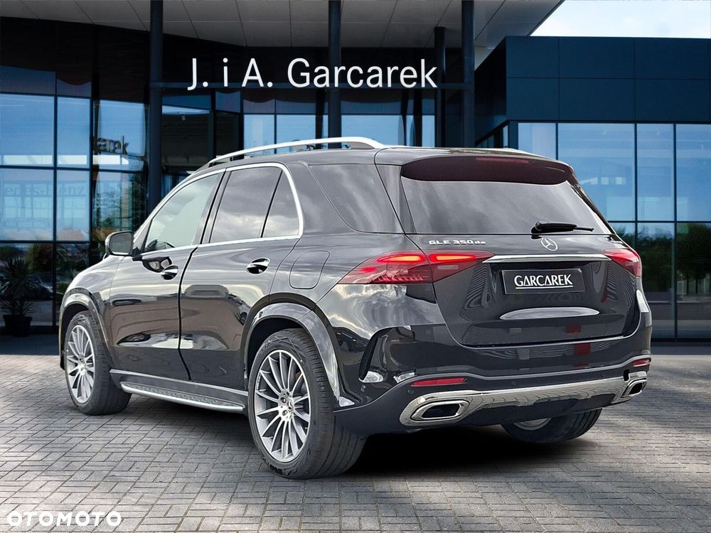 Mercedes-Benz GLE - 4