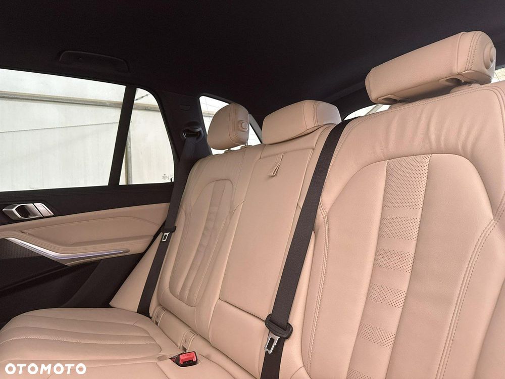 BMW X5 - 19