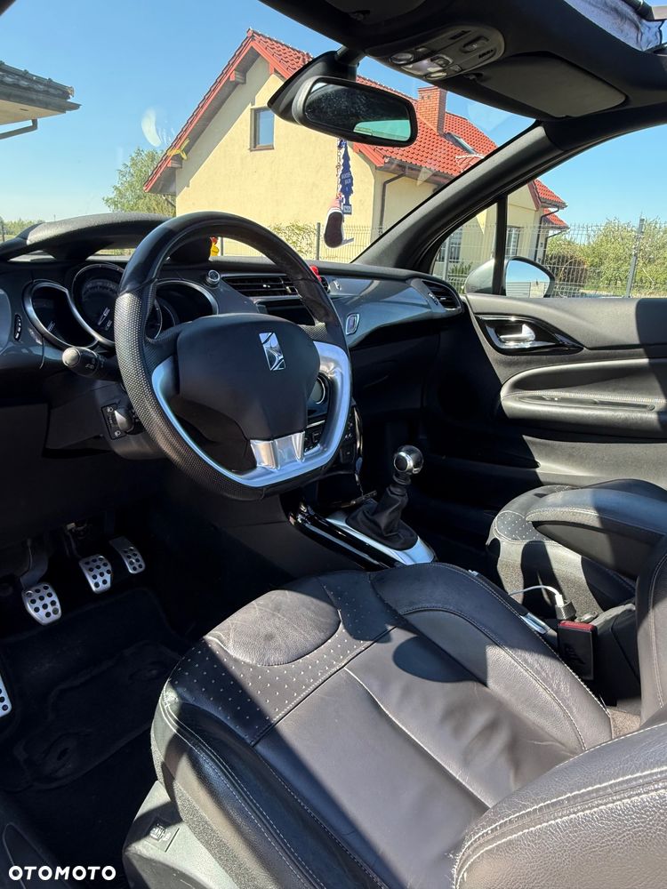 Citroën DS3 1.6 THP SportChic - 11
