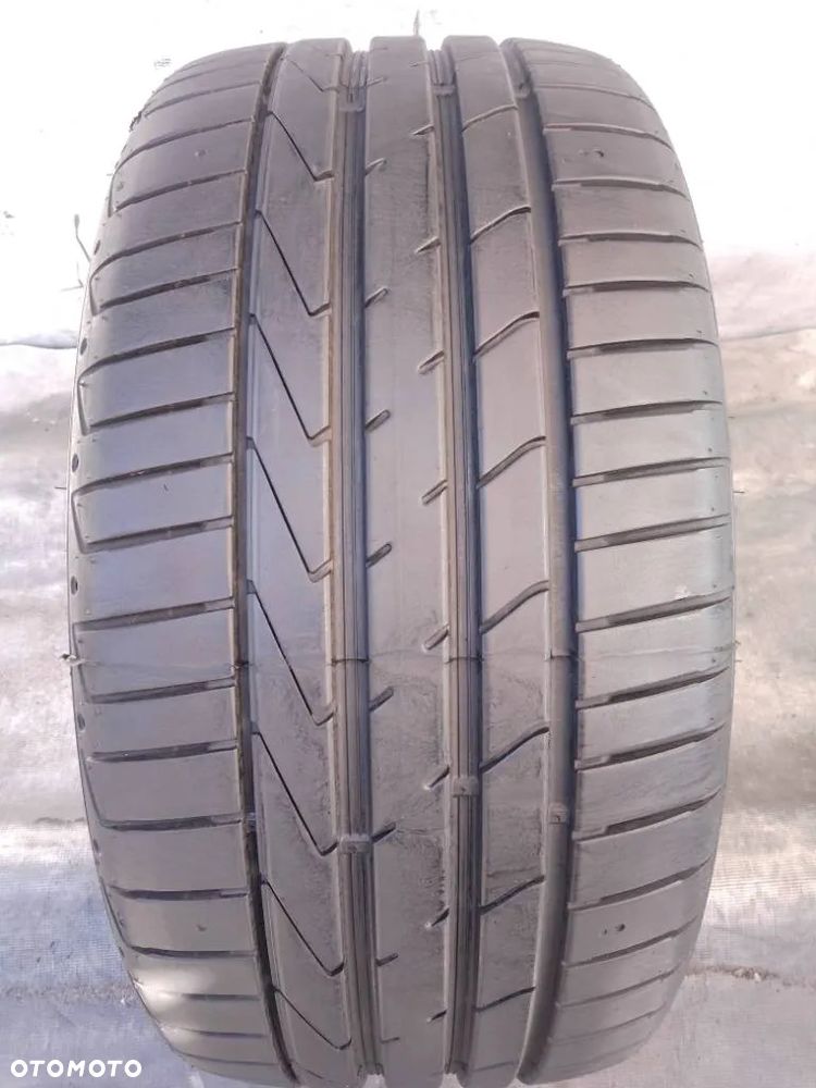 Hankook Ventus S1 EVO 2 245/35 ZR19 93Y 2025 7-7.5mm - 1