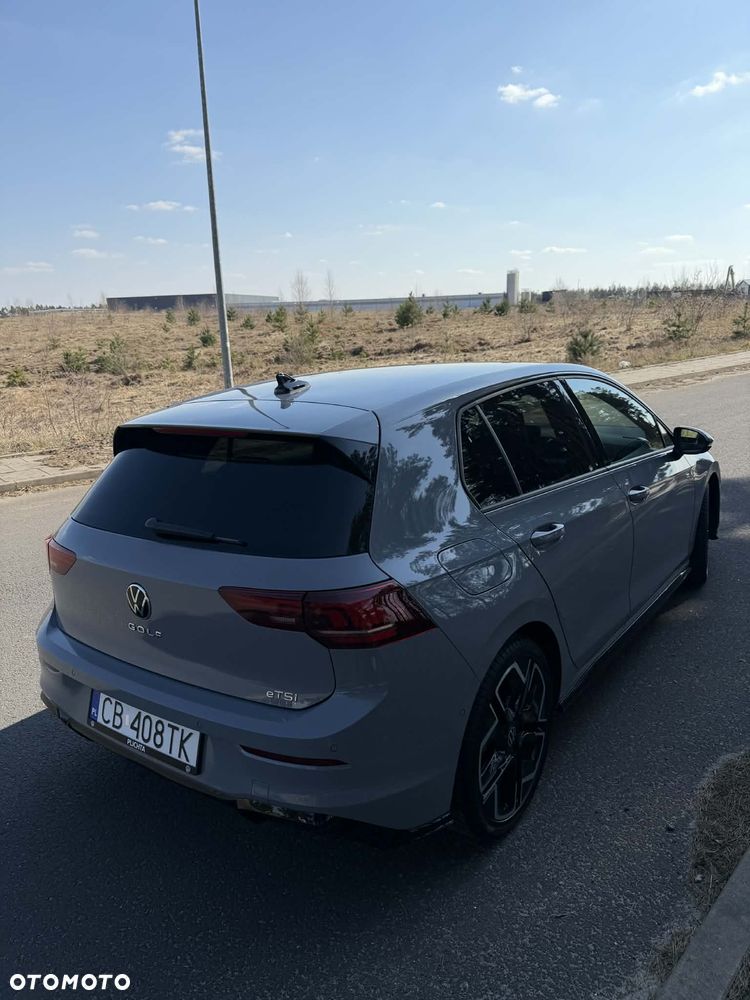 Volkswagen Golf 1.5 eTSI mHEV R-Line Plus DSG - 19