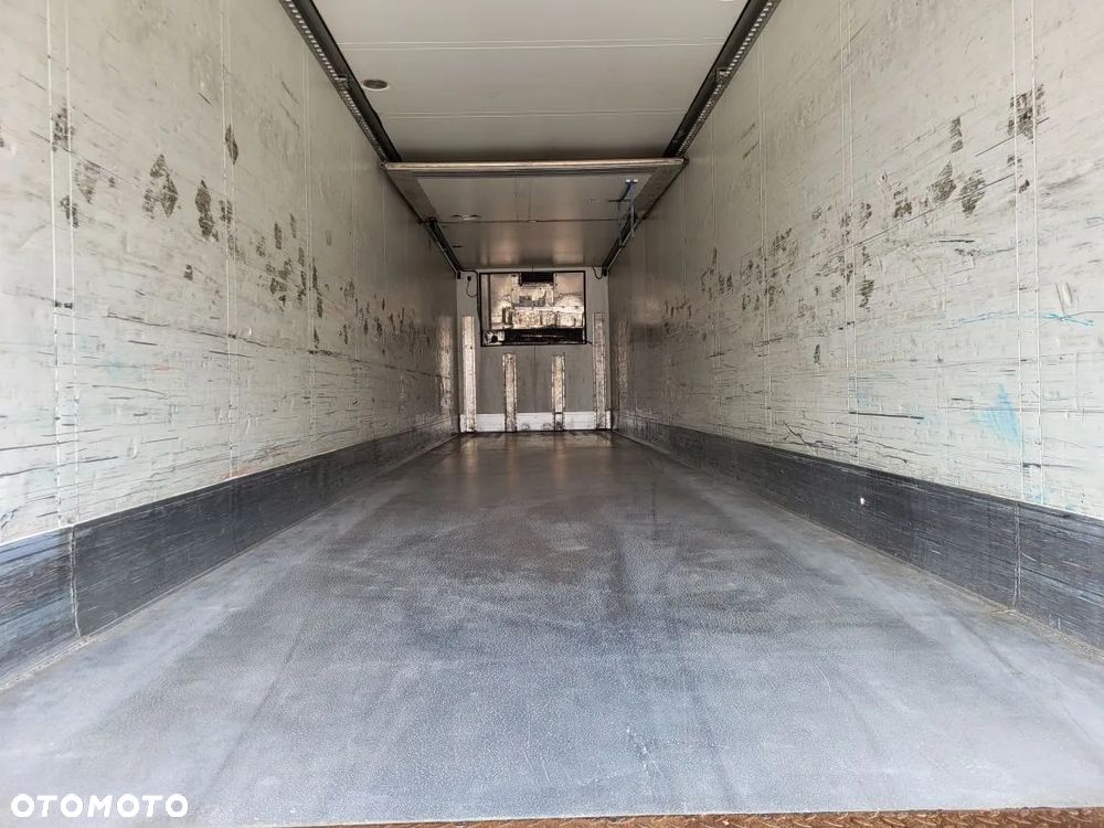 Schmitz Cargobull - - 12