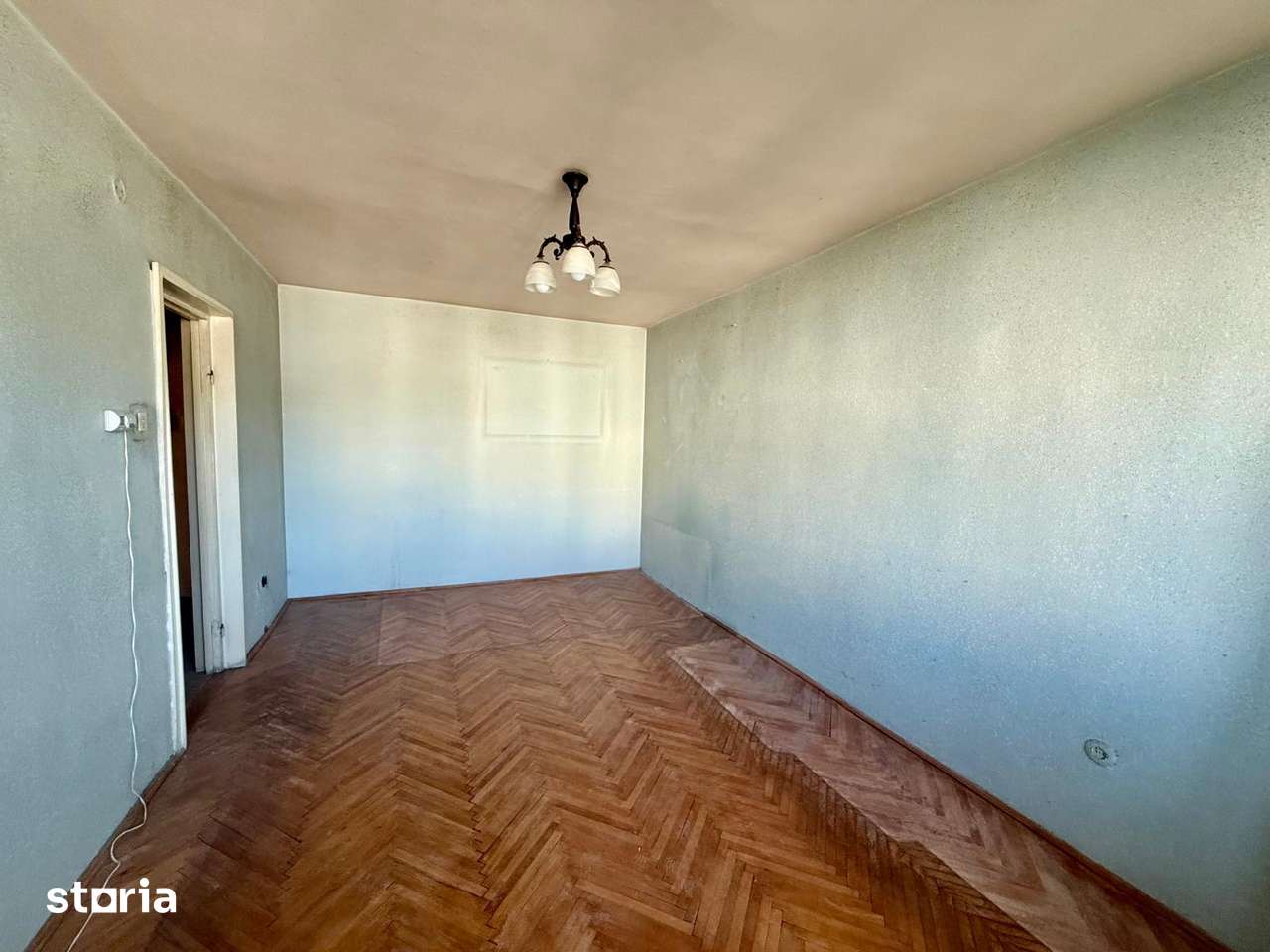 A/1654 De vânzare apartament cu 3 camere în Tg Mureș - Tudor — fotografia 2