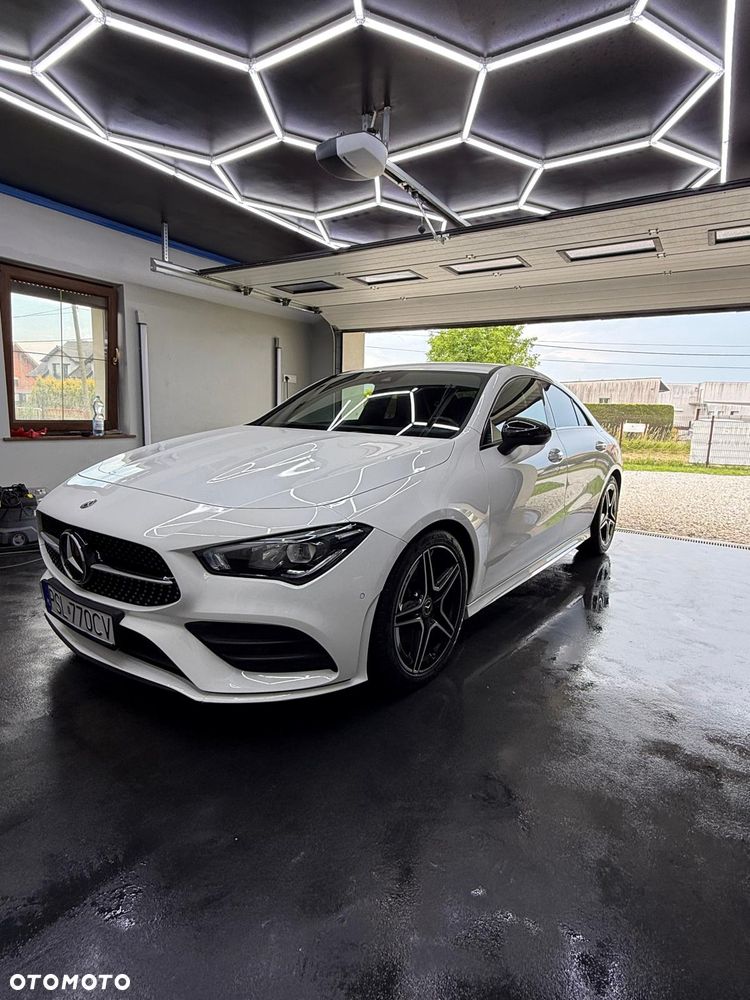 Mercedes-Benz CLA 200 AMG Line 7G-DCT - 1