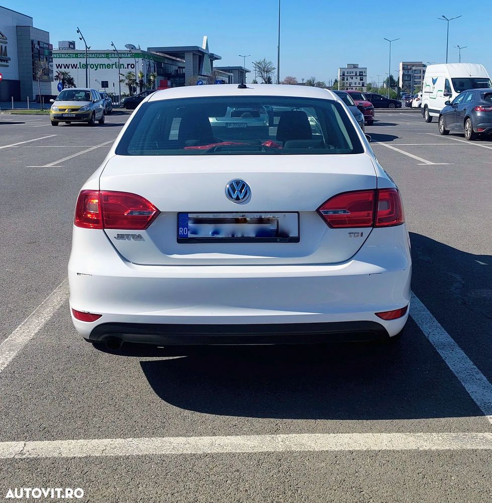 Volkswagen Jetta 1.6 TDI CR DPF Trendline - 2