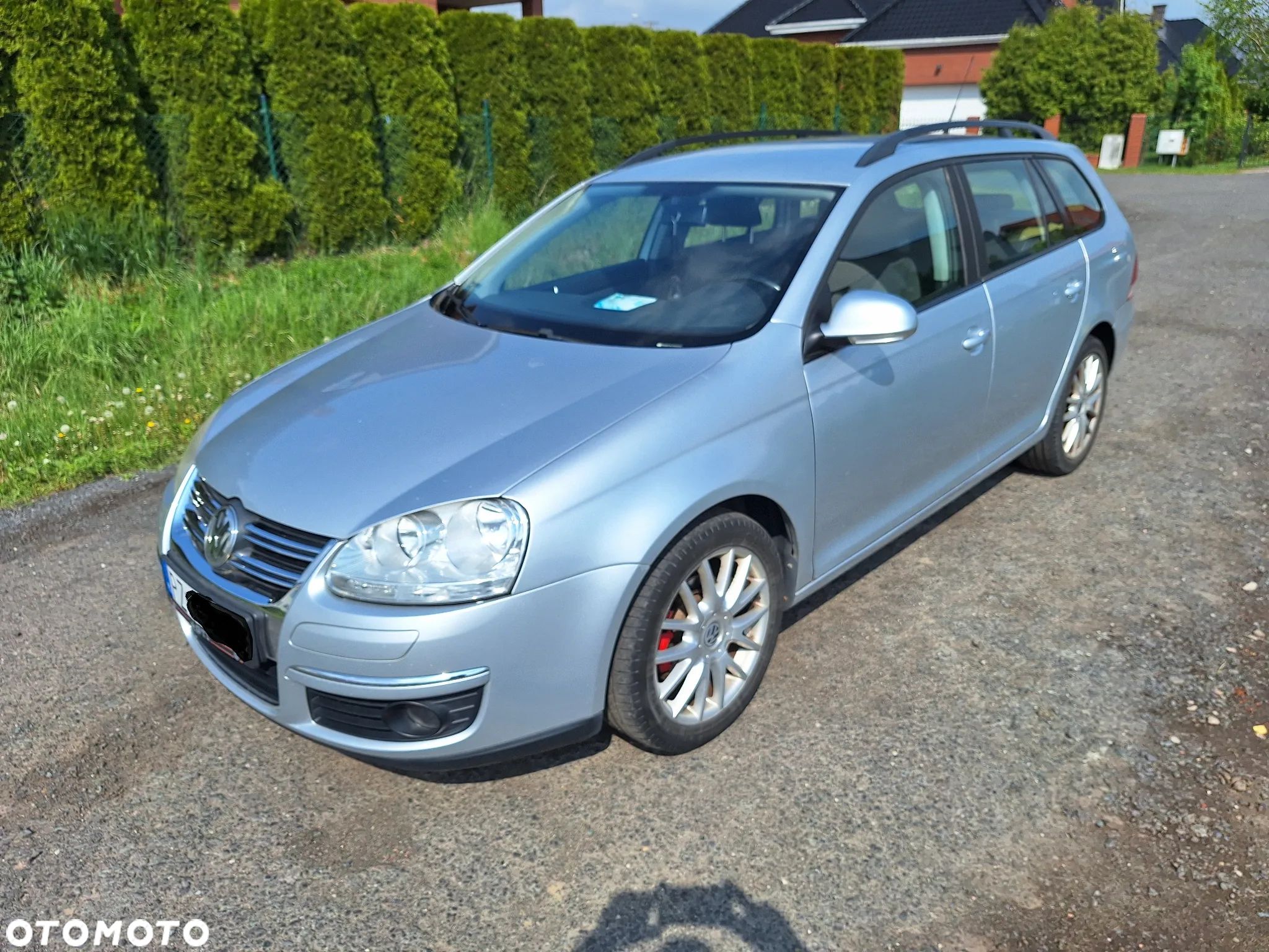 Volkswagen Golf - 1