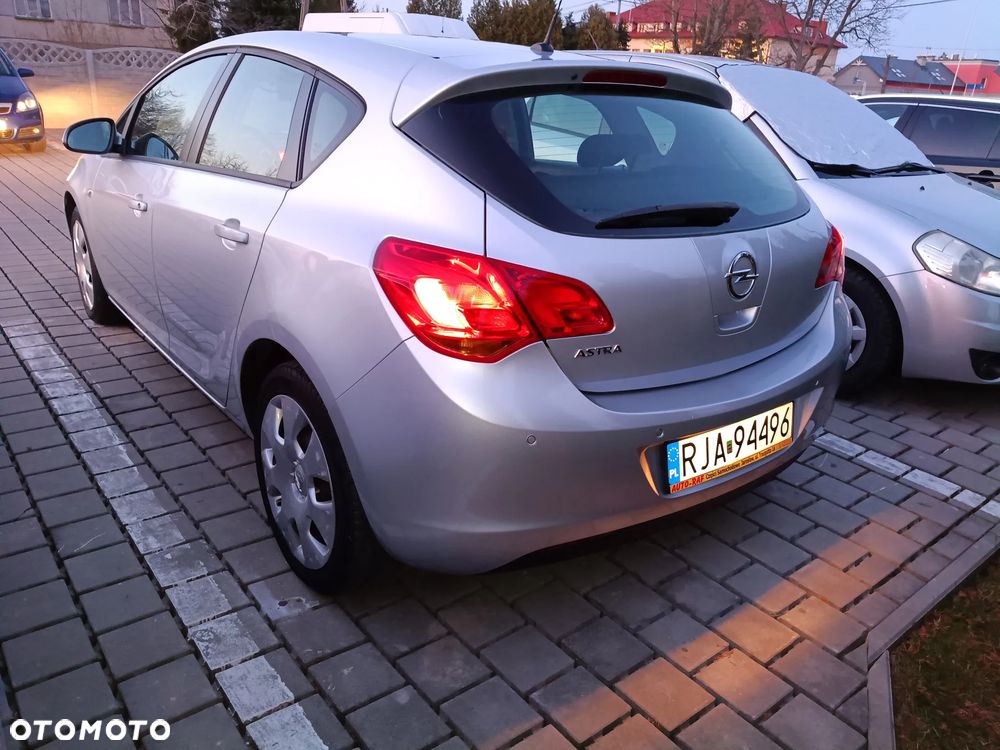 Opel Astra 1.6 Active - 2