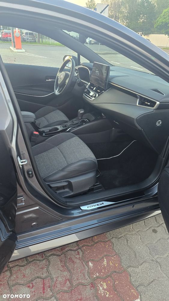 Toyota Corolla - 15