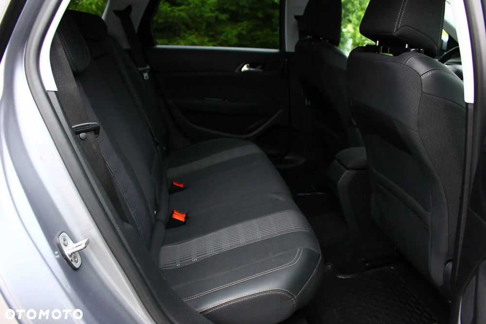 Peugeot 308 BlueHDi FAP 130 Stop & Start Allure - 31