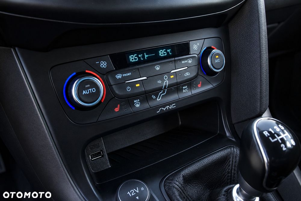 Ford Focus 1.0 EcoBoost ST-Line ASS - 18