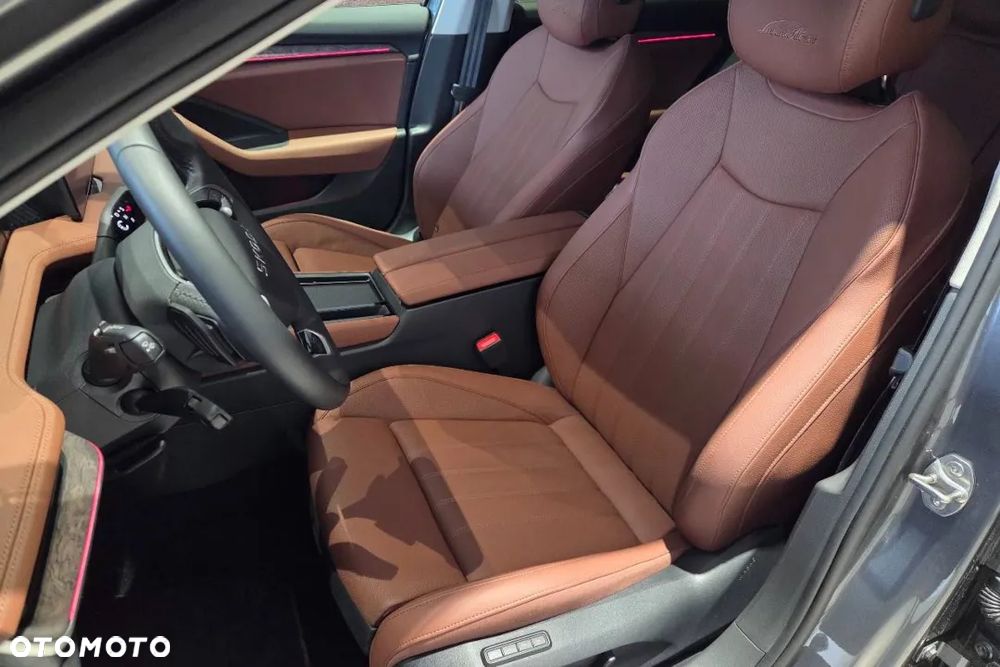 Skoda Superb 2.0 TSI 4x4 L&K DSG - 15