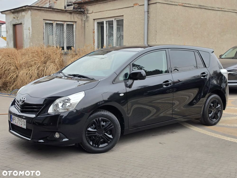 Toyota Verso - 4