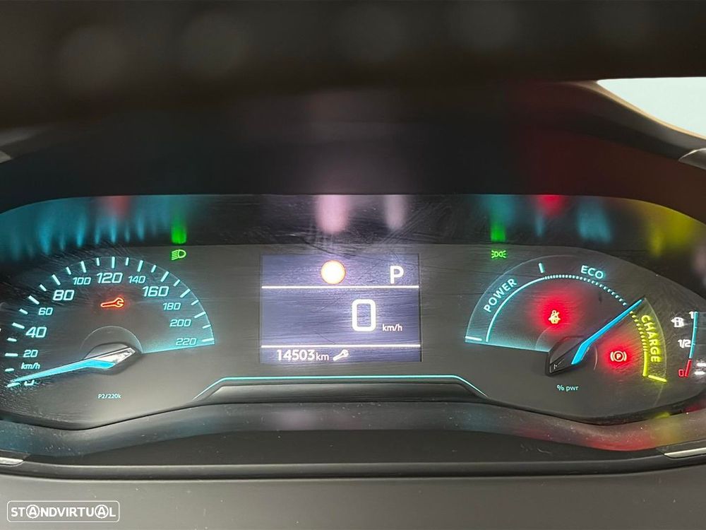 Peugeot 208 1.2 Hybrid Style e-DCS6 - 11