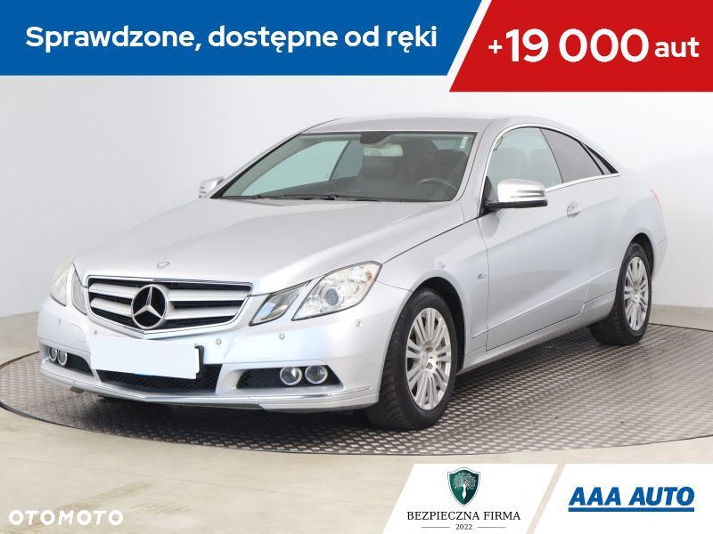 Mercedes-Benz Klasa E - 1