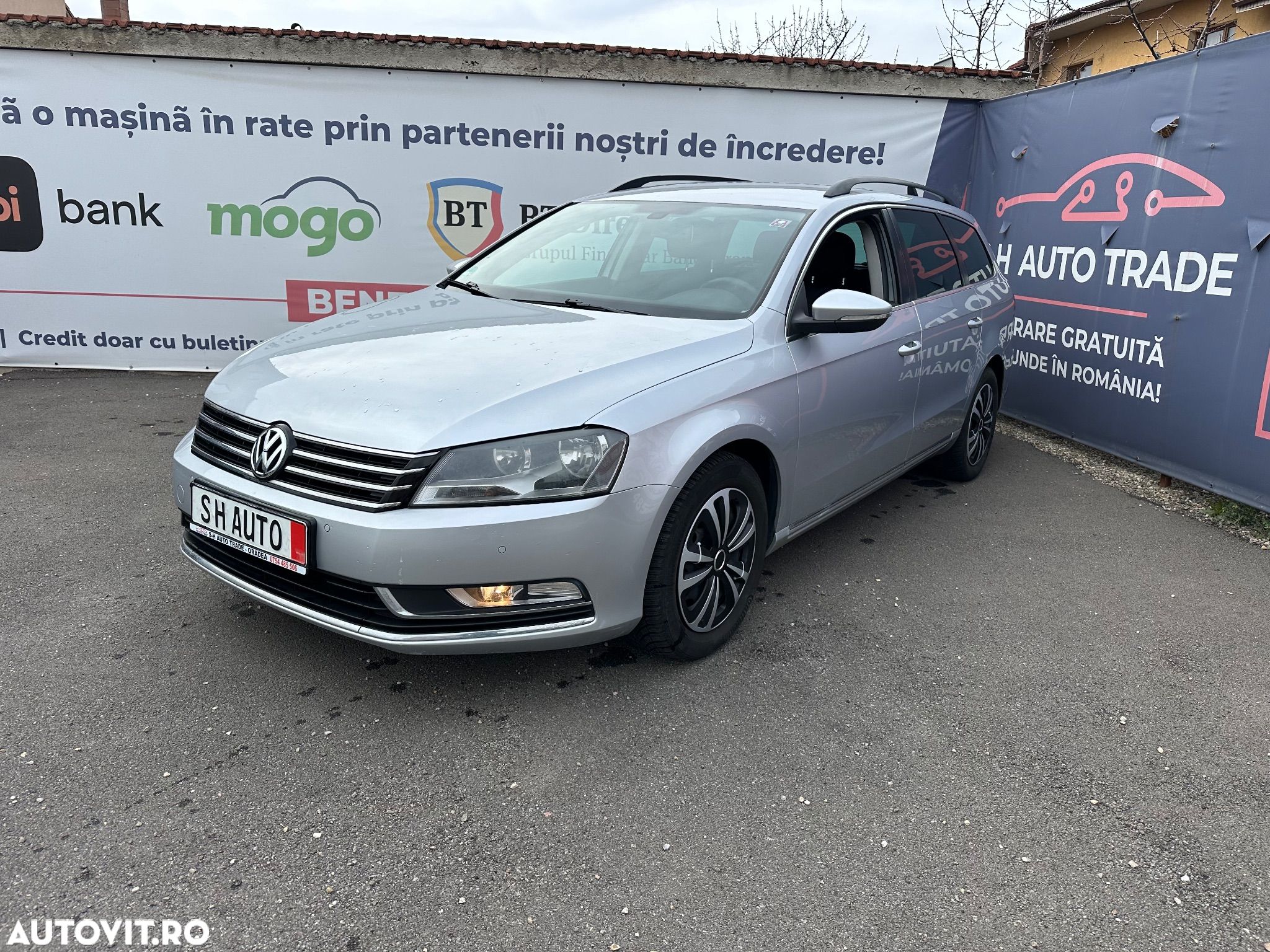 Volkswagen Passat Variant 2.0 TDI BlueMotion Technology DPF Highline - 1