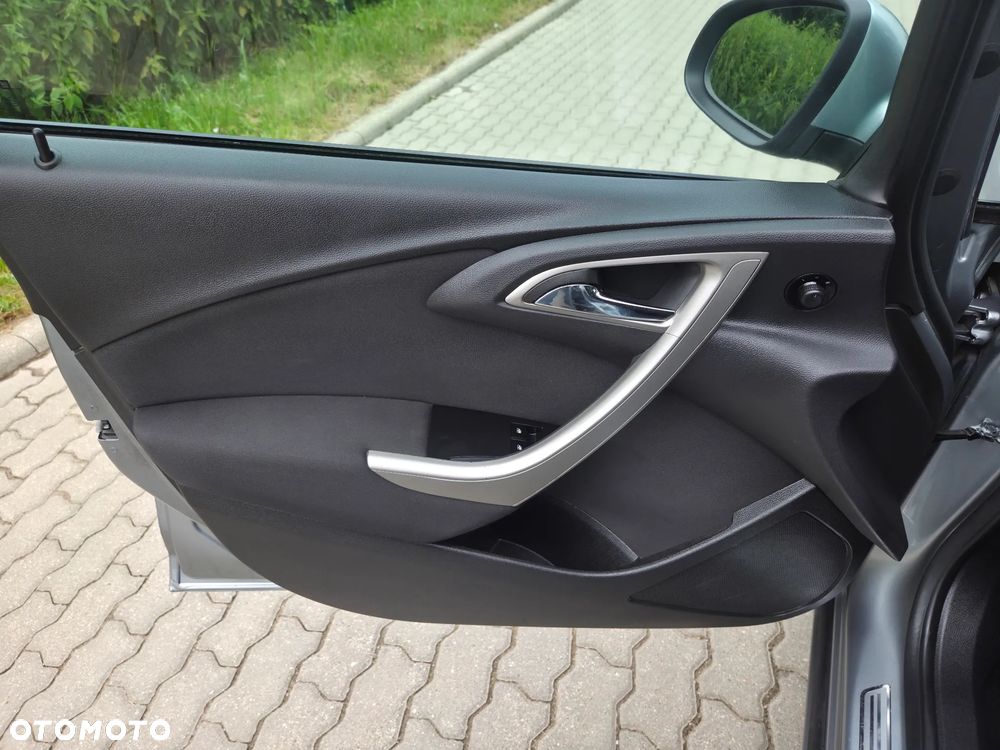 Opel Astra 1.6 - 13