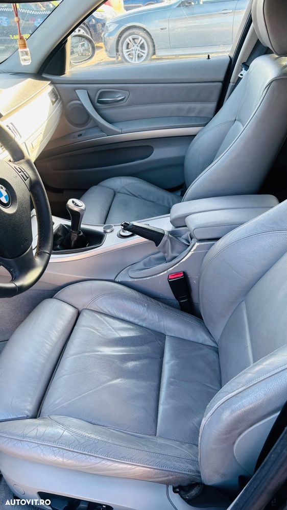 BMW Seria 3 320d - 3