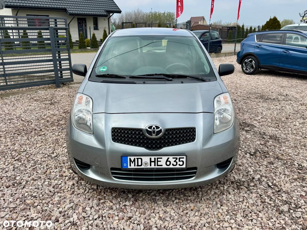 Toyota Yaris - 13