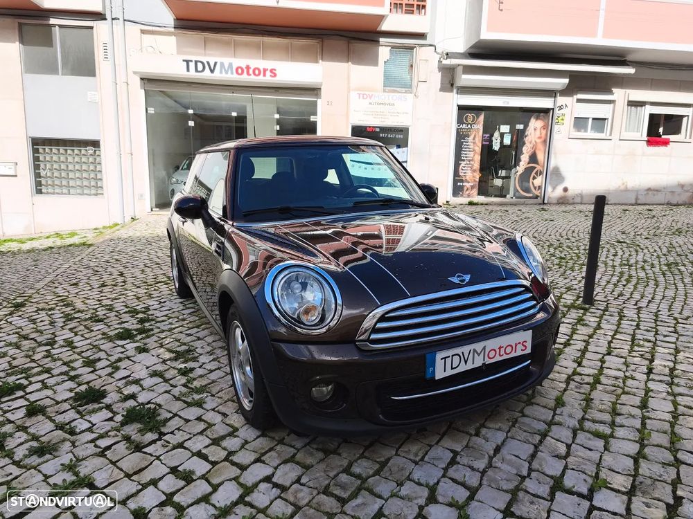 MINI 3 Portas Cooper D - 12