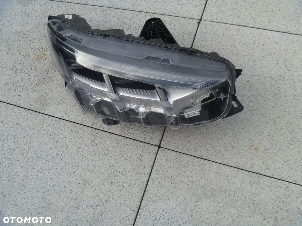 FORD MUSTANG MACH E BŁOTNIK PRAWY LISTWA  ŁADNY ORYGINAŁ - 11