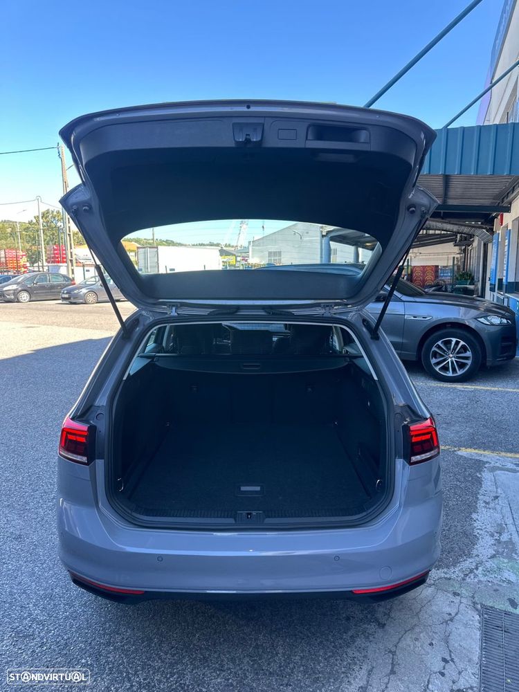 VW Passat Variant 2.0 TDi Business DSG - 6