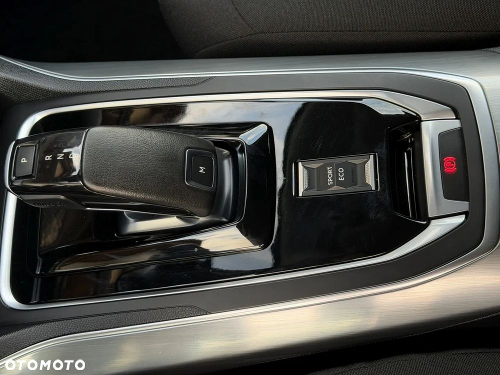 Peugeot 308 1.5 BlueHDi Allure Pack S&S EAT8 - 31