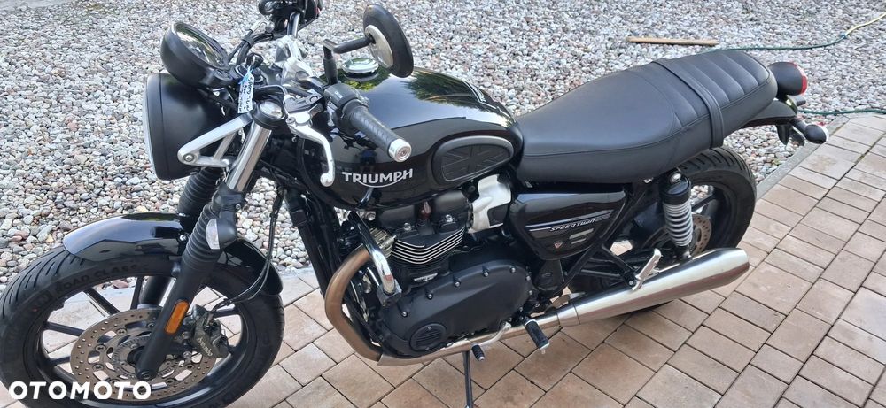 Triumph Speed Twin - 4