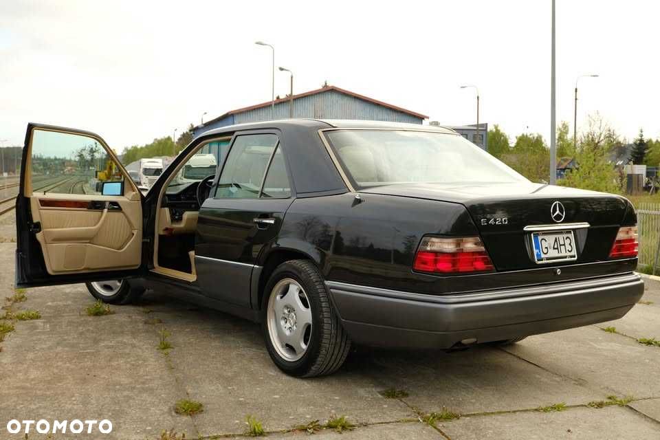 Mercedes-Benz W124 (1984-1993) - 2