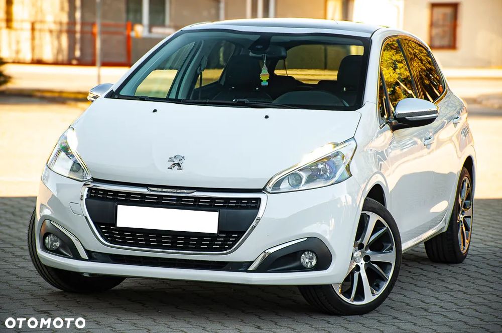 Peugeot 208 PureTech 110 Stop & Start Tech Edition - 1